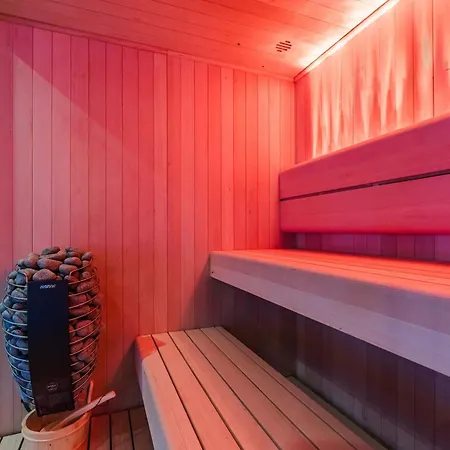 Luxury With Private & Wellness Area Chalet *