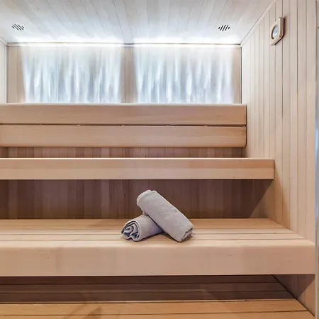 Chalet Luxury With Private & Wellness Area *