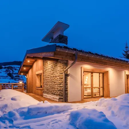 Luxury With Private & Wellness Area Chalet